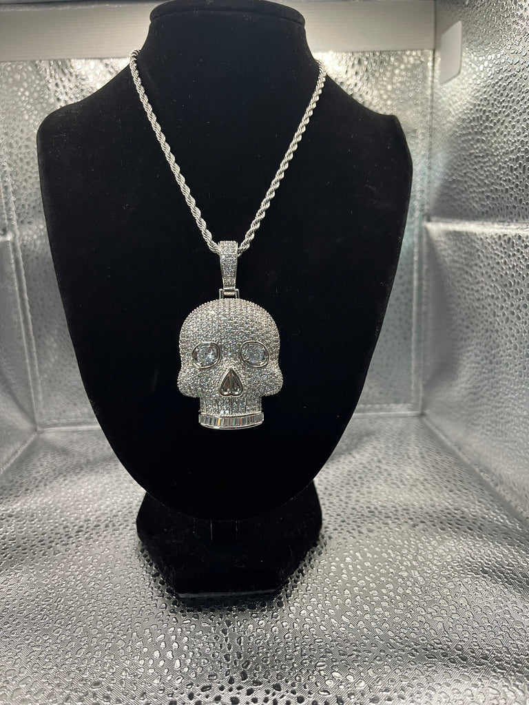 Skully Pendant