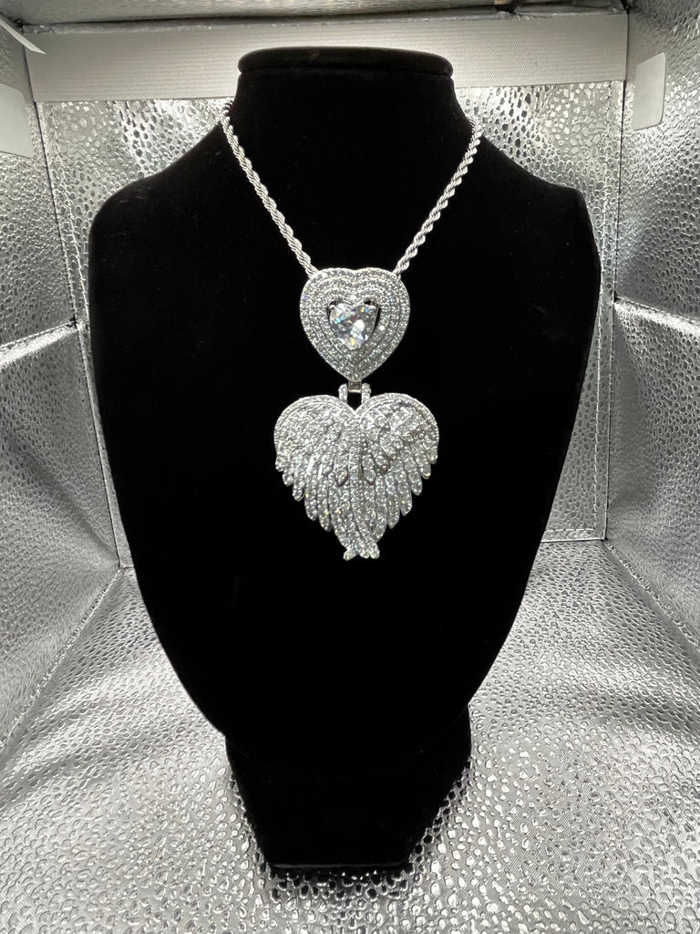 TriHeart Pendant