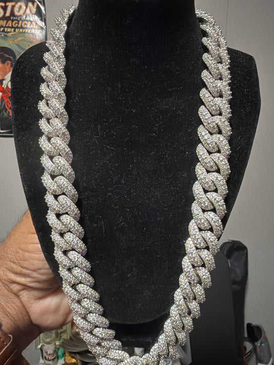 Rugged Stone Cuban Link Necklace