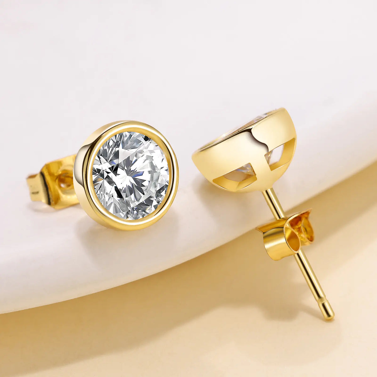 Round Setting Round Cut Silver Stud MOISSANITE Earrings Gold